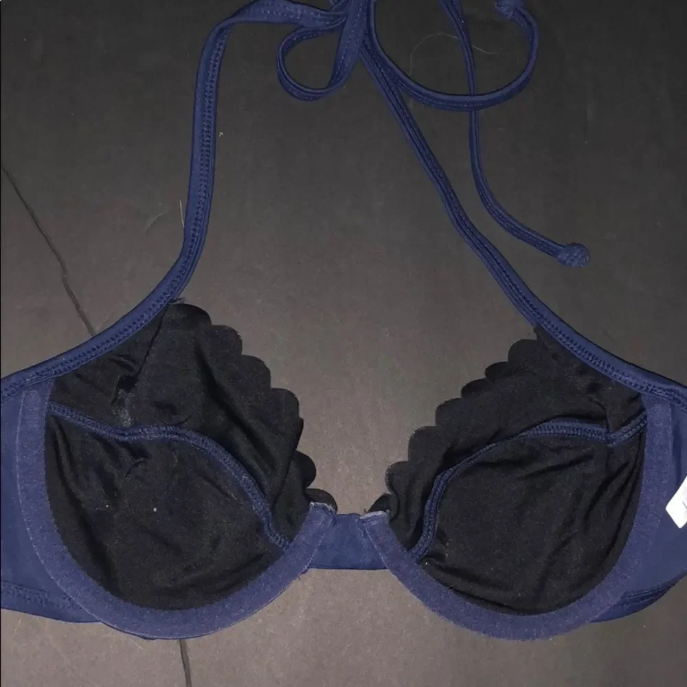 J. Crew Navy Bikini Top‎